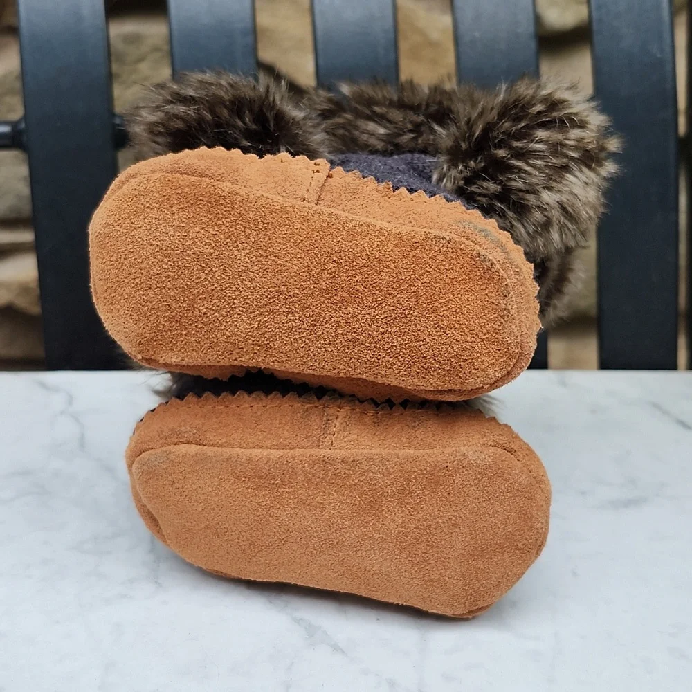 RESTORATION HARDWARE ARTIC FOX BABY BOOTIES